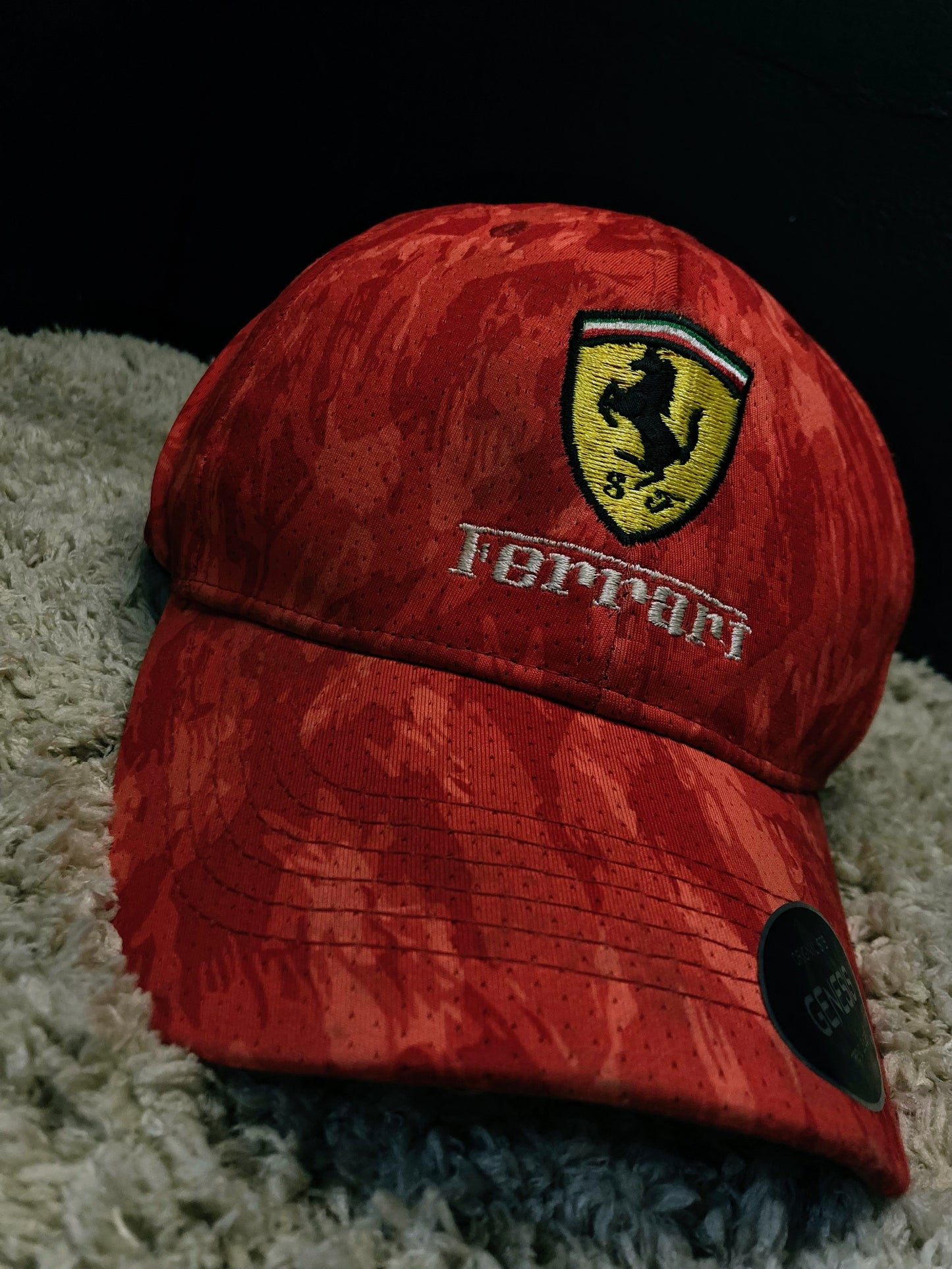 Red Ferrari-Inspired Cap – Bold Style, Ultimate Comfortt